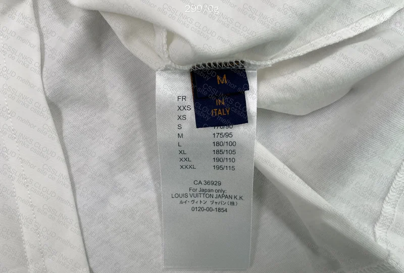 T-shirt with Embossed LV 2