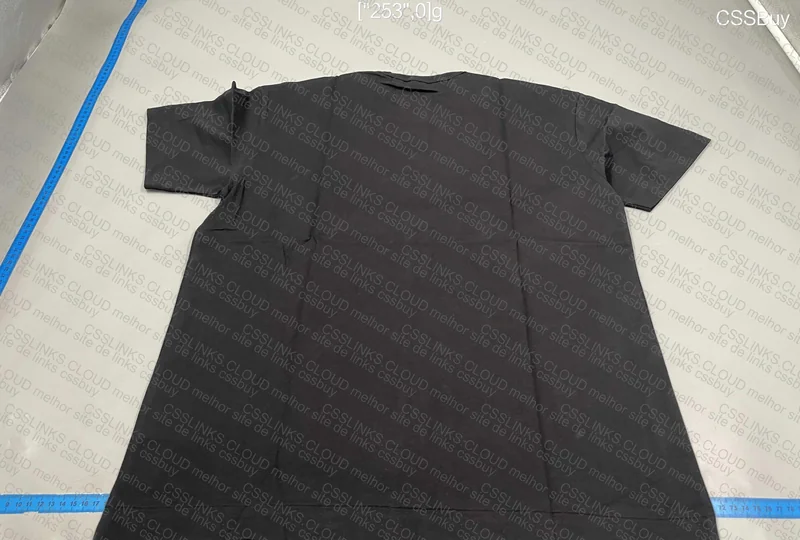 Comme des Garçons T-shirt 4