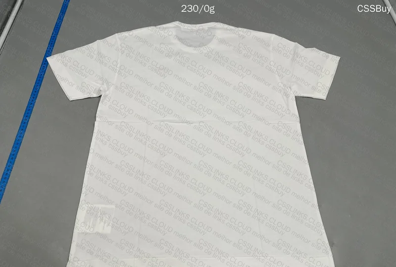 Comme des Garçons T-shirt 4