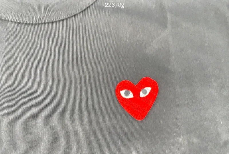 Comme des Garçons Play T-shirt 4