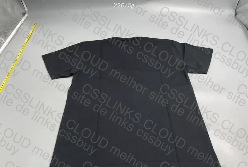 Comme des Garçons Play T-shirt 4