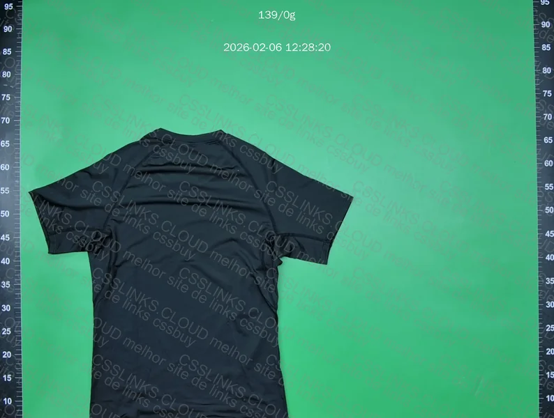 Camiseta Compressão UA e Nike 4