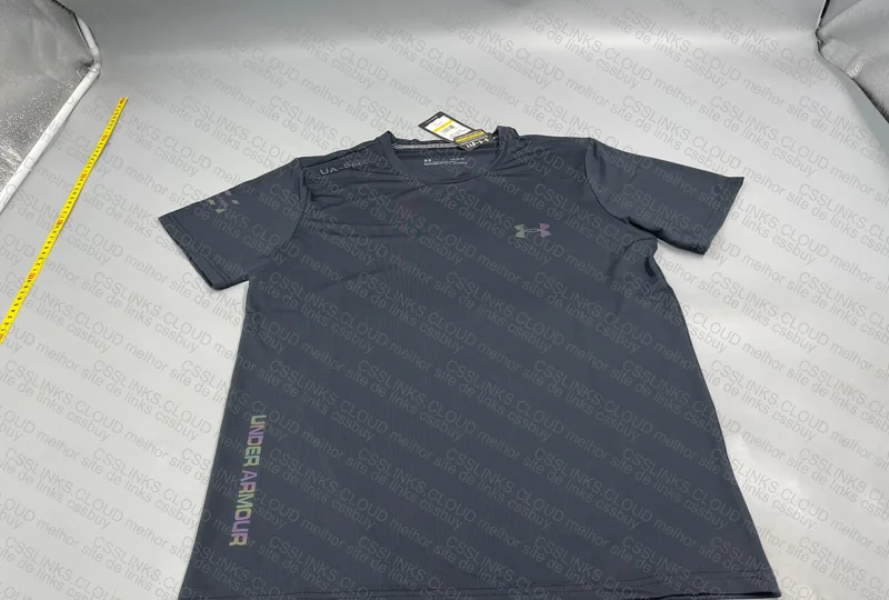 Black UnderArmour Compression T-Shirt