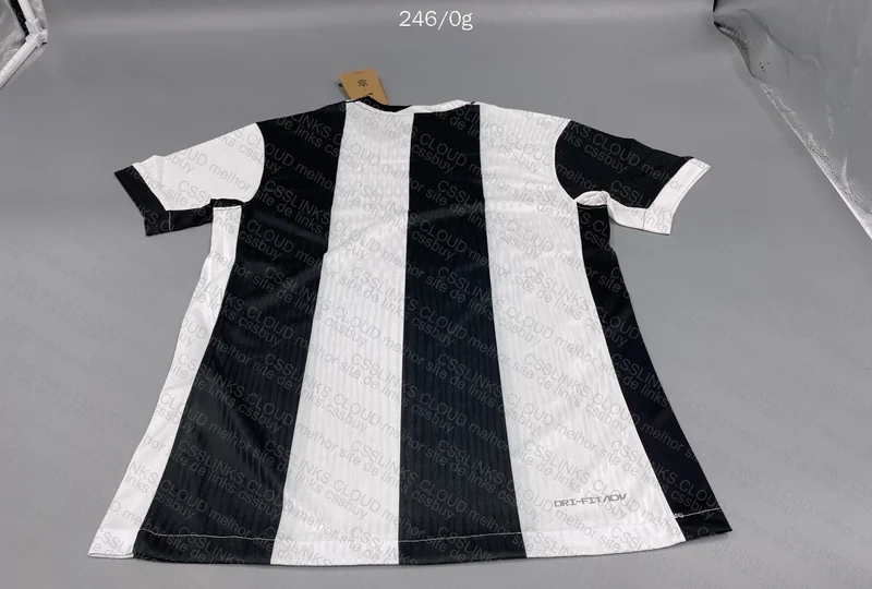 Corinthians Black & White Player Model T-Shirt