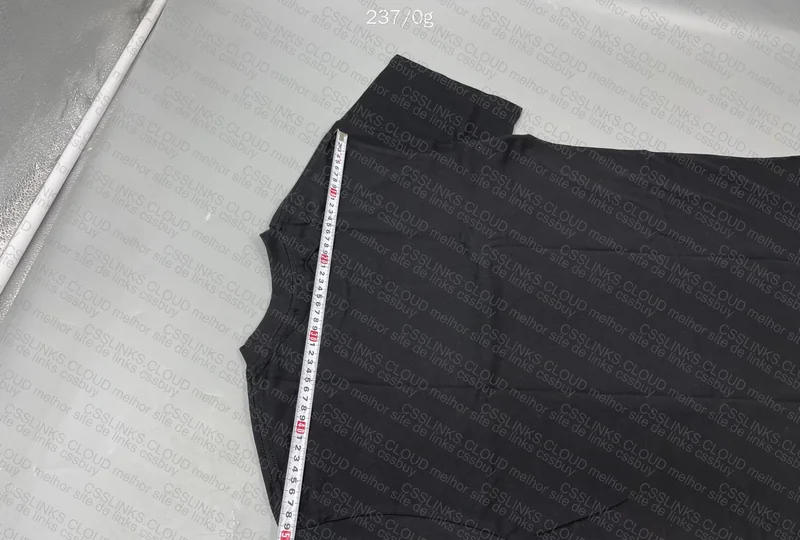Corteiz Hands T-Shirt (with measurements) Black 5