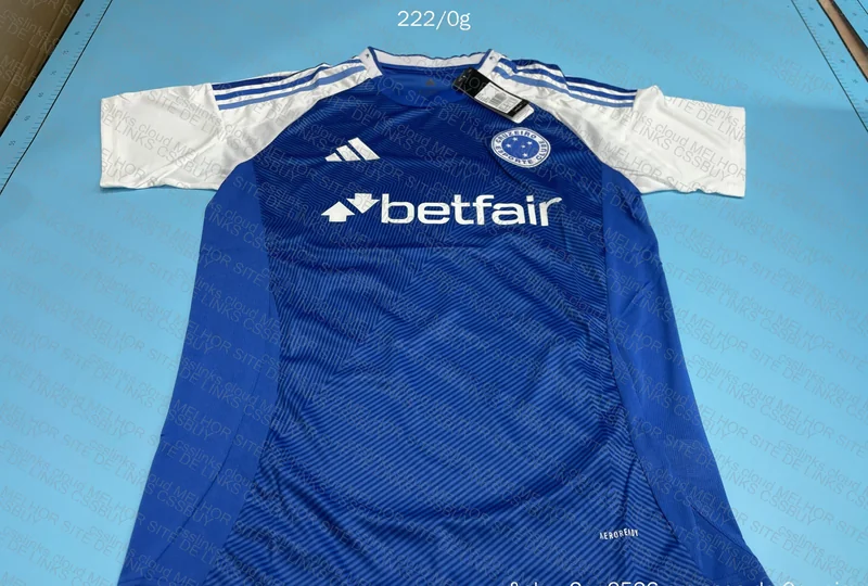 Cruzeiro T-Shirt (with measurements)