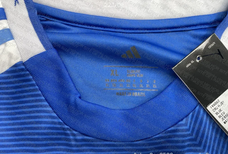 Cruzeiro T-Shirt (with measurements) 3