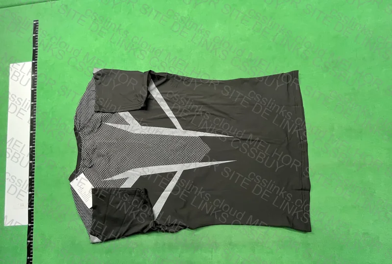 Gym Shark Compression T-Shirt 4