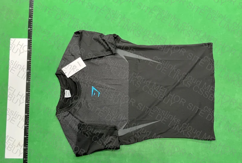 Gymshark Compression T-Shirt 2