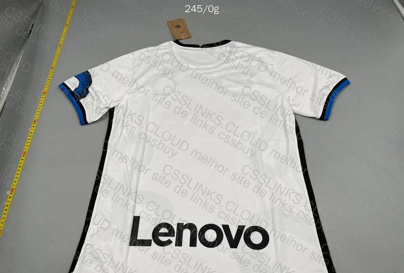 Team T-Shirt 4