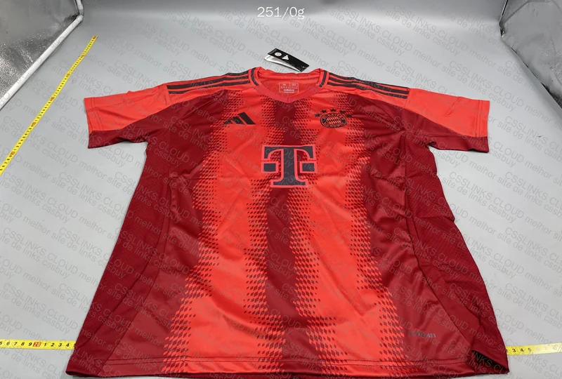 Team T-Shirt 23/24