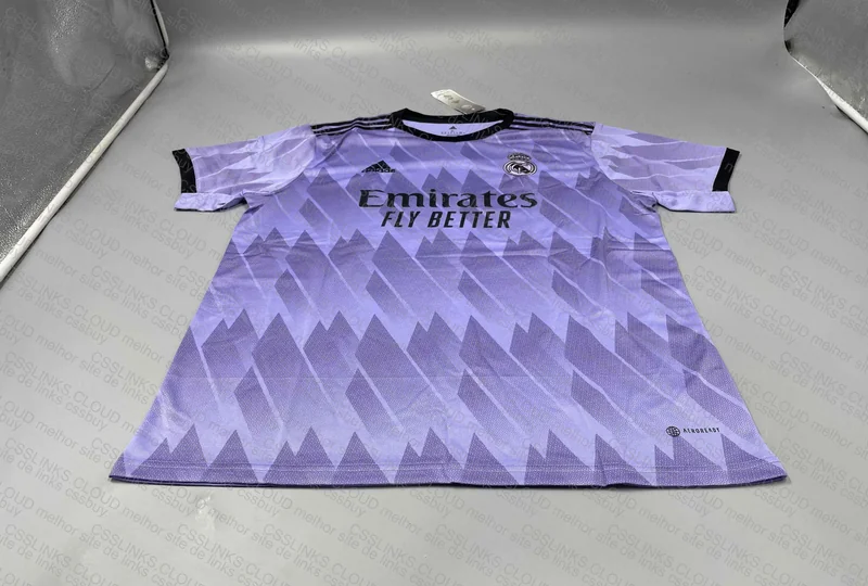 Random Team T-Shirt 7