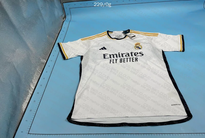 Random Team T-Shirt 3