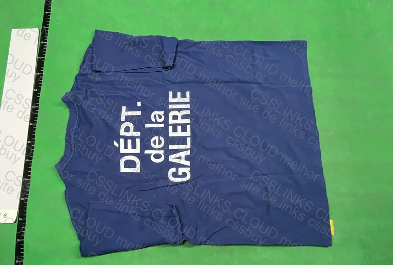 Camiseta Dépt de la Galerie