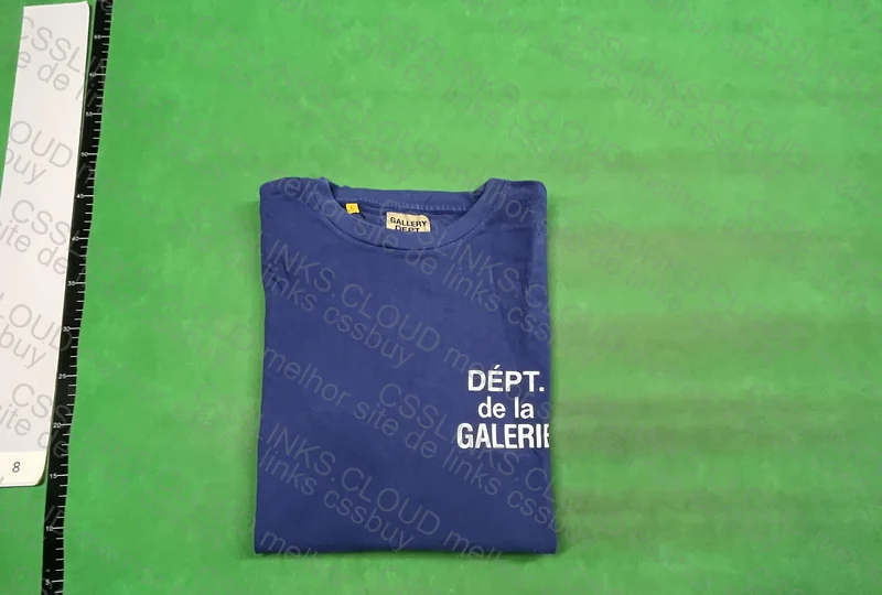 Camiseta Dépt de la Galerie 4