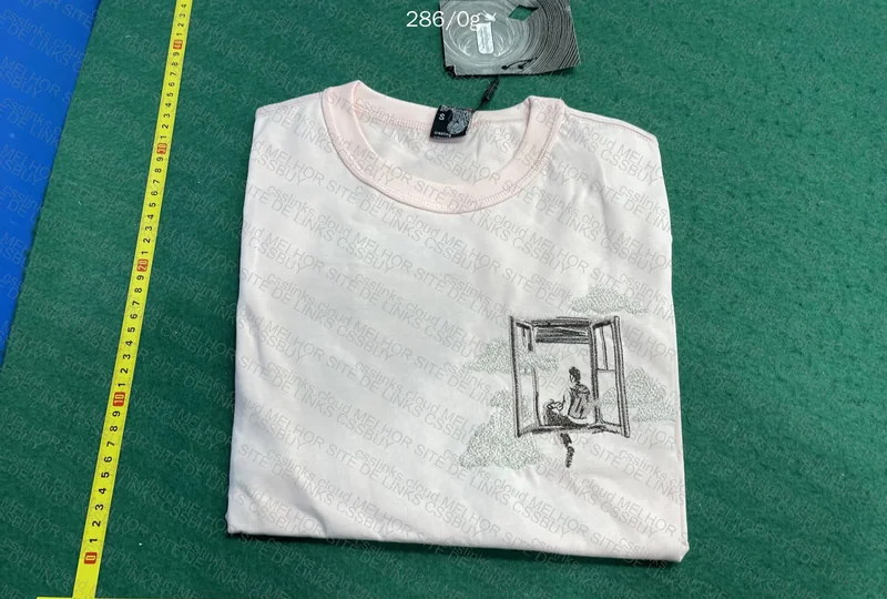 Derschutze Shirt