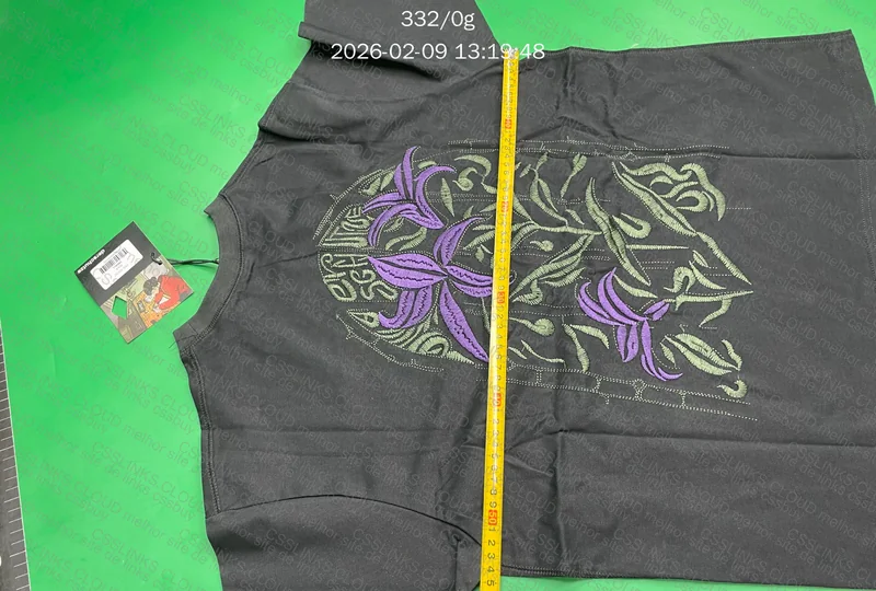 Camiseta Derschutze Wisteria Flores. BORDADO DESCENTRALIZADO? 7