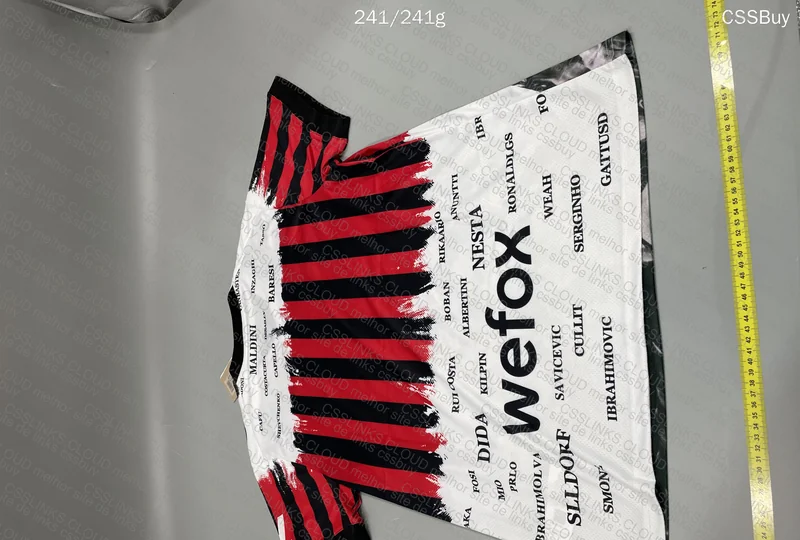 A.C Milan T-Shirt 7