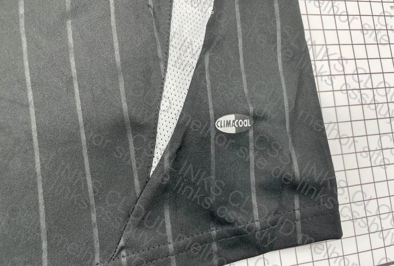 Ajax T-Shirt 3