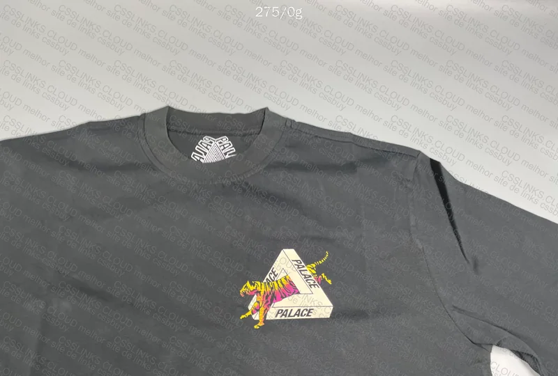 Tigrinho T-Shirt (Palace Seoul Exclusive Tiger Tri-Ferg) 3