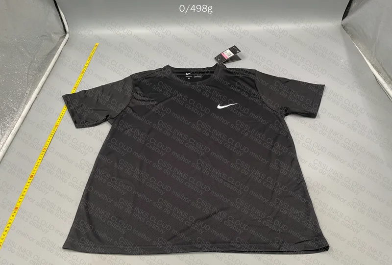 Nike Dri-Fit T-Shirt 6