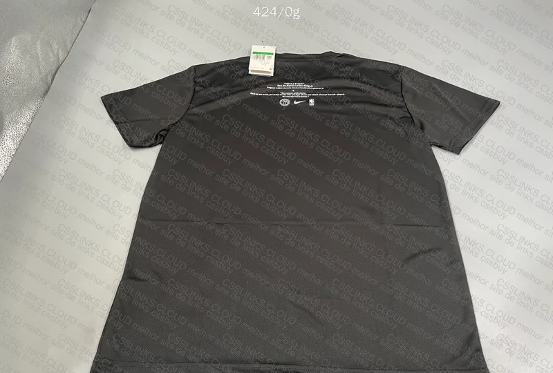 Nike Dri-Fit T-Shirt + Measurements 7