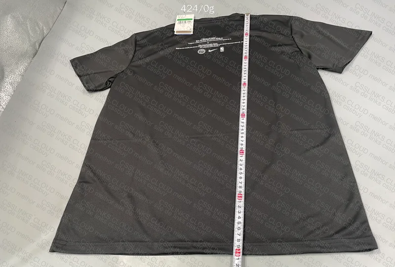 Nike Dri-Fit T-Shirt + Measurements 9