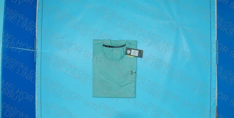 Under Armour Green Training Dry Fit T-Shirt 2