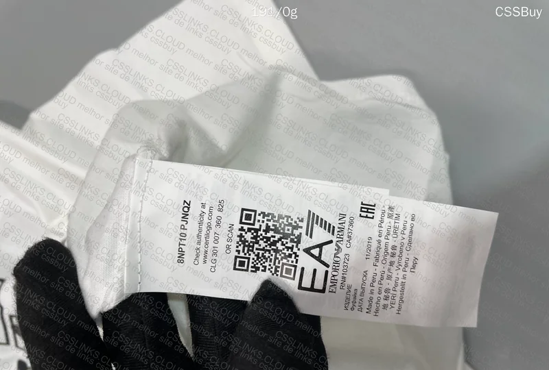 Emporio Armani T-Shirt 6