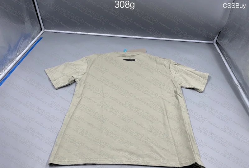 Essentials T-Shirt 4