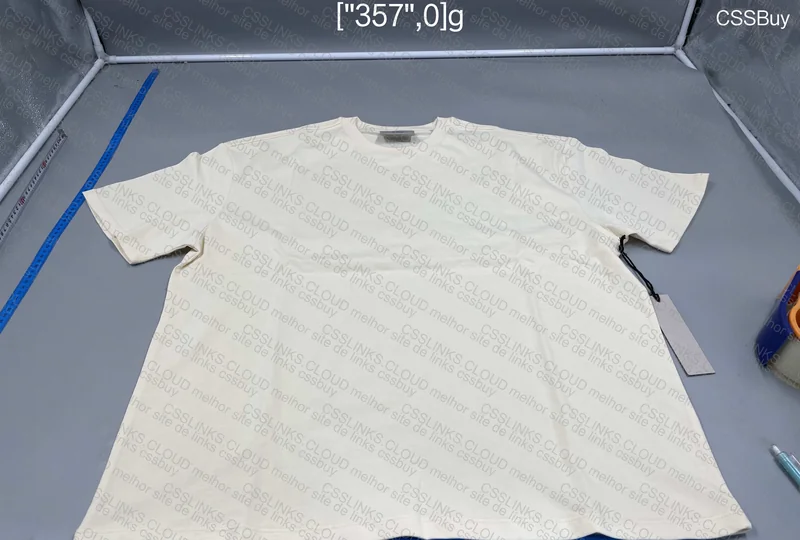 Essentials T-Shirt 4