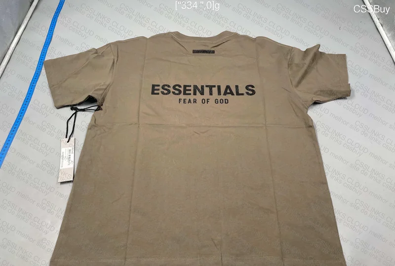 Essentials T-Shirt 2