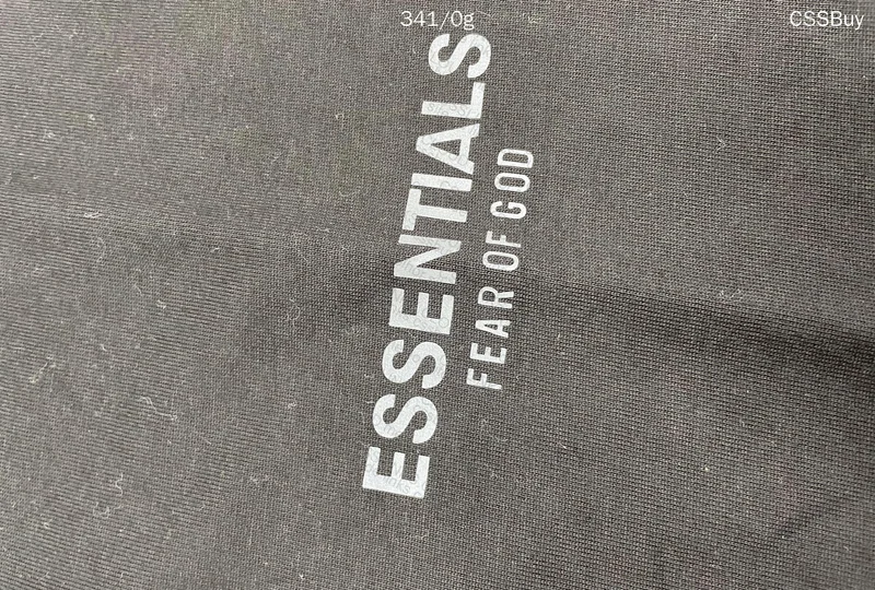 Essentials T-Shirt 3