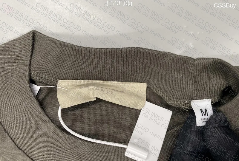 Essentials T-Shirt 2