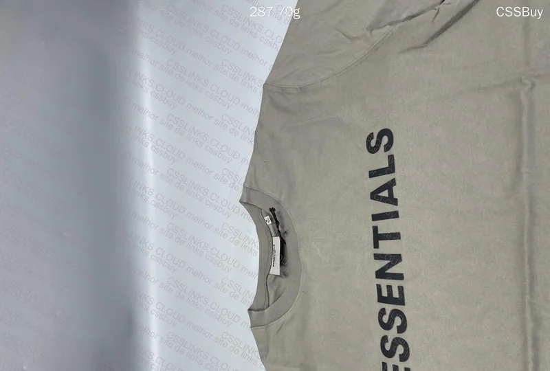 Essentials T-Shirt 2