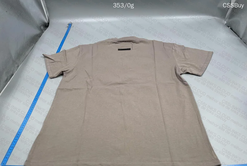 Essentials T-Shirt 2