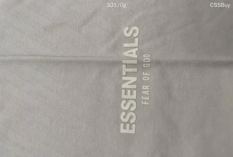 Essentials T-Shirt 4