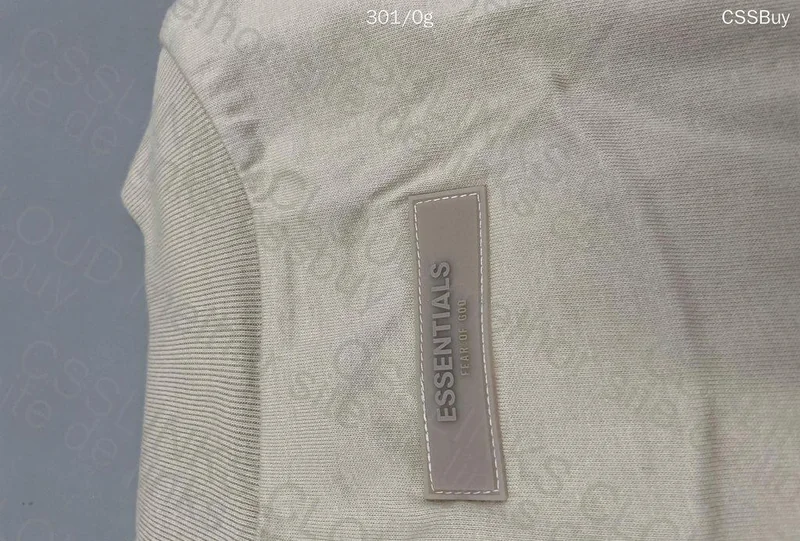Essentials T-Shirt 7