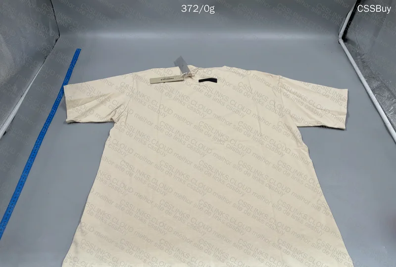 Essentials T-Shirt 3