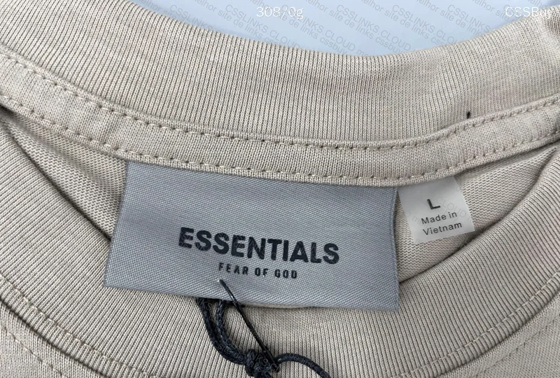 Essentials T-Shirt 3