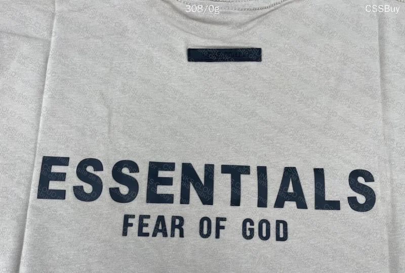 Essentials T-Shirt 4