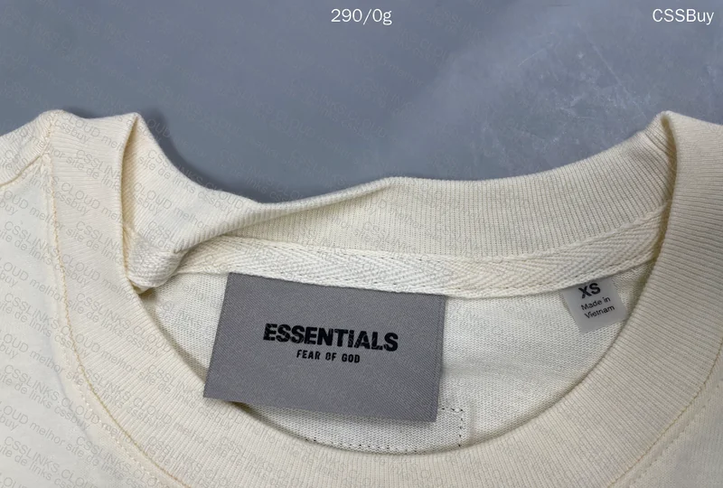 Essentials T-shirt 2