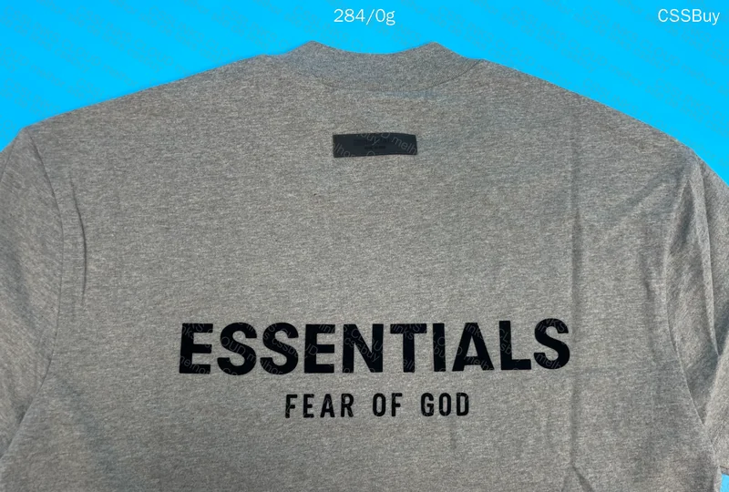 Essentials T-Shirt 3