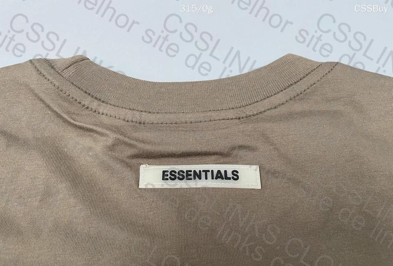 Essentials T-shirt 8