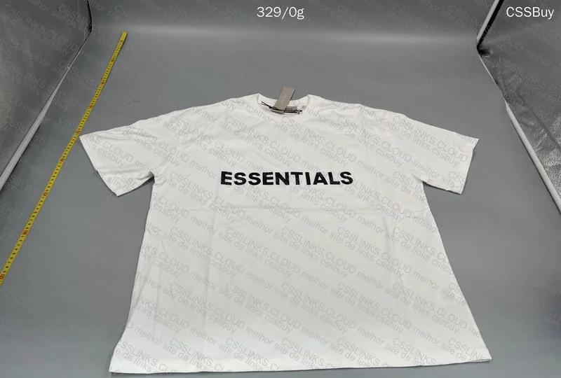 Essentials T-Shirt 2
