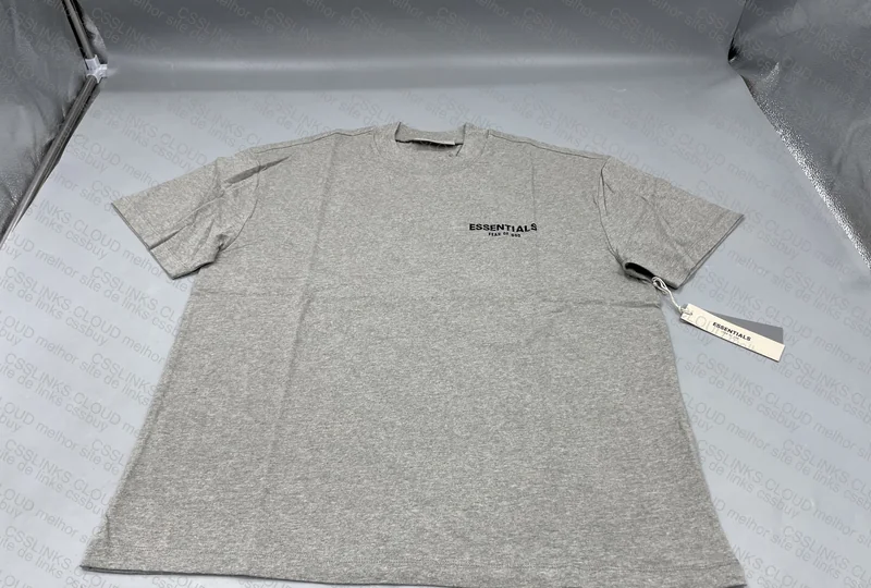 ESSENTIALS T-Shirt 3