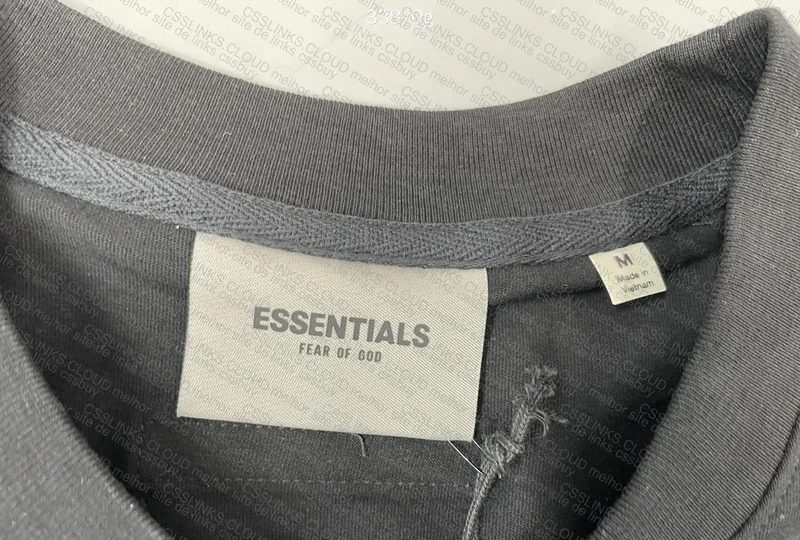 Essentials T-Shirt 2