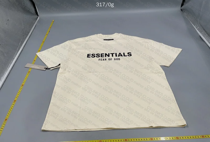 Essentials T-Shirt 2