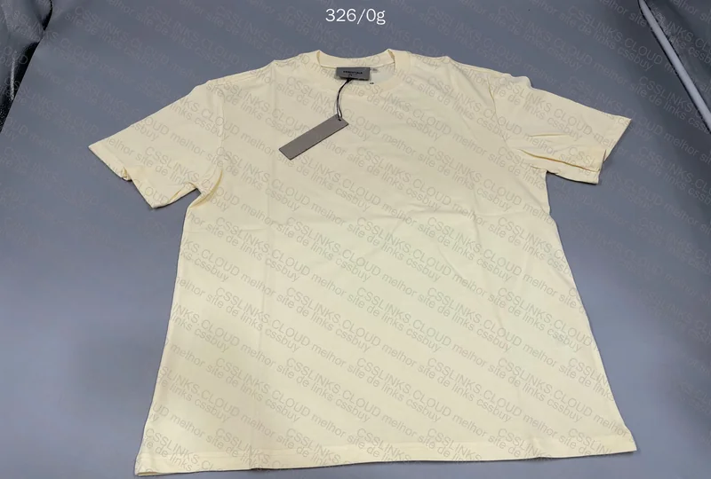 ESSENTIALS T-shirt