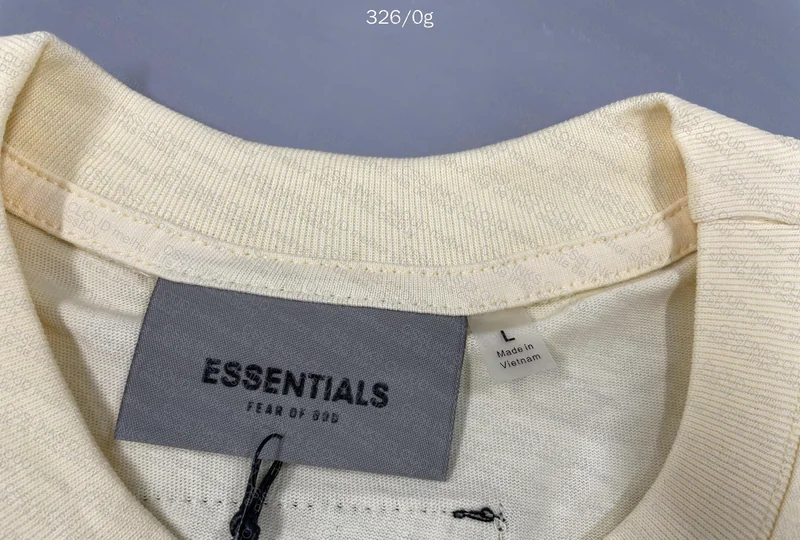 ESSENTIALS T-shirt 2